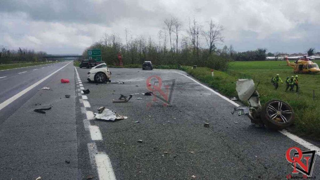 Ivrea Santhia Incidente Sulla Bretella Ivrea Santhi Due Morti Foto