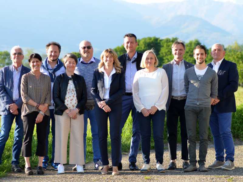 OGLIANICO – In corsa alle amministrative “Oglianico Insieme” 1 FOTO DI GRUPPO Res