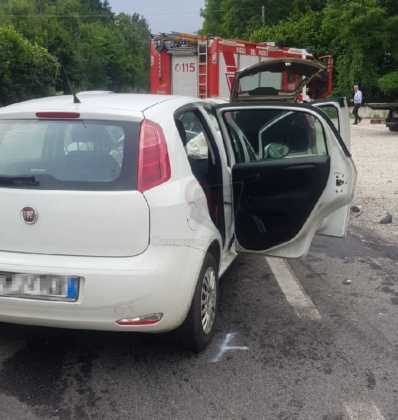 CAFASSE – Due auto coinvolte in un incidente sulla provinciale per le Valli di Lanzo (FOTO)