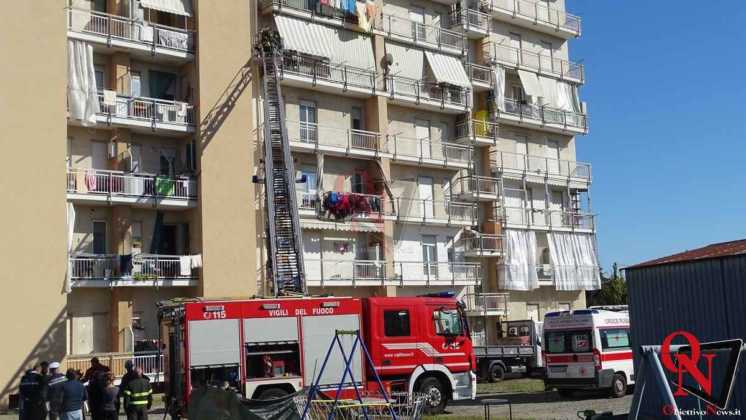 AGLIÈ - Incendio su un balcone di via Olivetti (FOTO)