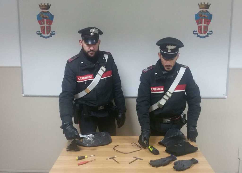 FELETTO – Ladri in fuga dopo un furto in appartamento, arrestato uno dei tre (VIDEO) 1 feletto arrestato ladro Res