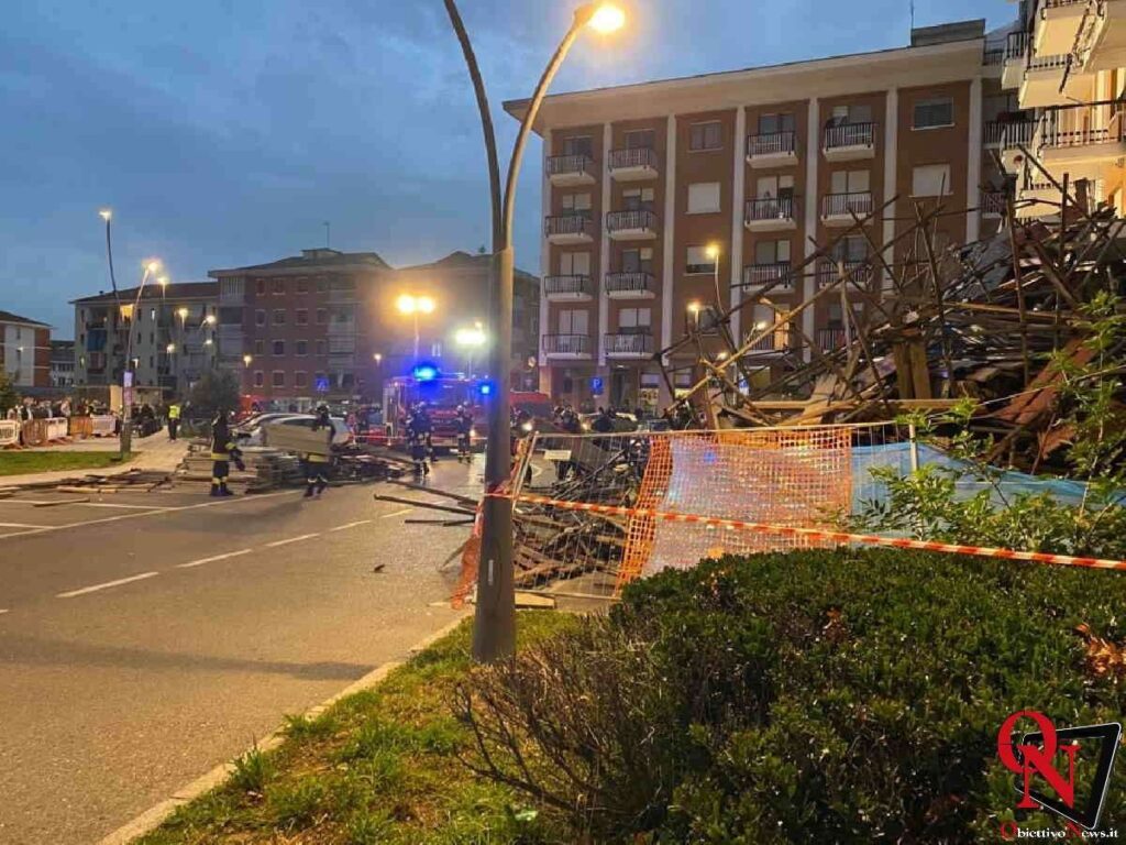 BORGARO TORINESE – Crolla un ponteggio in via Inghilterra; nessun ferito (FOTO)